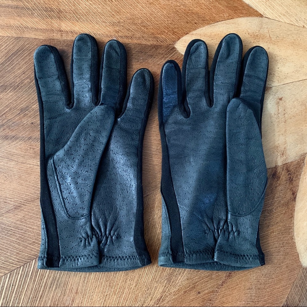 CLEARANCE Vintage Black Leather Gloves - Picture 3 of 8